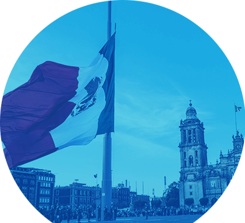Asta Bandera Zócalo y Catedral en la CDMX